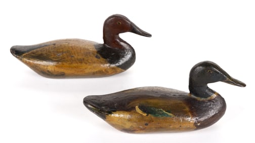 PAINT-DECORATED CAST IRON MINIATURE DUCKS, NEAR PAIR
