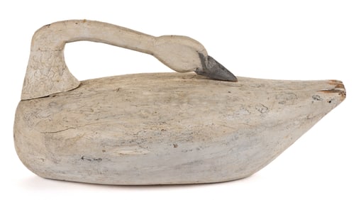 AMERICAN FOLK ART CARVED AND PAINTED WOOD SLEEPING SWAN DECOY