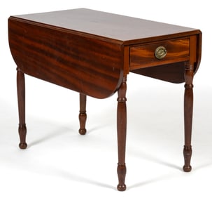 MID-ATLANTIC, POSSIBLY VIRGINIA, MAHOGANY PEMBROKE TABLE