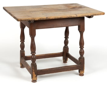 MID-ATLANTIC, PROBABLY PENNSYLVANIA PINE AND MAPLE DIMINUTIVE TAVERN TABLE