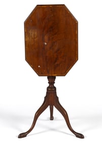 NEW ENGLAND INLAID MAHOGANY TILT-TOP CANDLESTAND