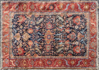 ANTIQUE PERSIAN ROOM-SIZE RUG / CARPET