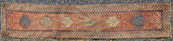 ANTIQUE HERIZ PERSIAN RUNNER RUG / CARPET