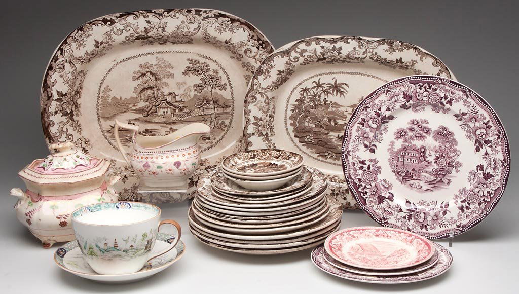 ENGLISH STAFFORDSHIRE IRONSTONE DINNERWARE ITEMS, LOT O