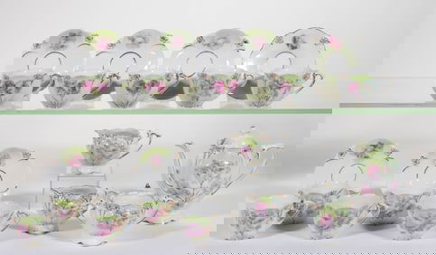 R.S. PRUSSIA PORCELAIN FLORAL MOTIF CHILDREN'S NEAR MATCHING 20-PIECE TEA SET