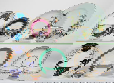 BRITISH PORCELAIN CUP AND SAUCER SETS AND OTHER ARTICLES, LOT OF 17