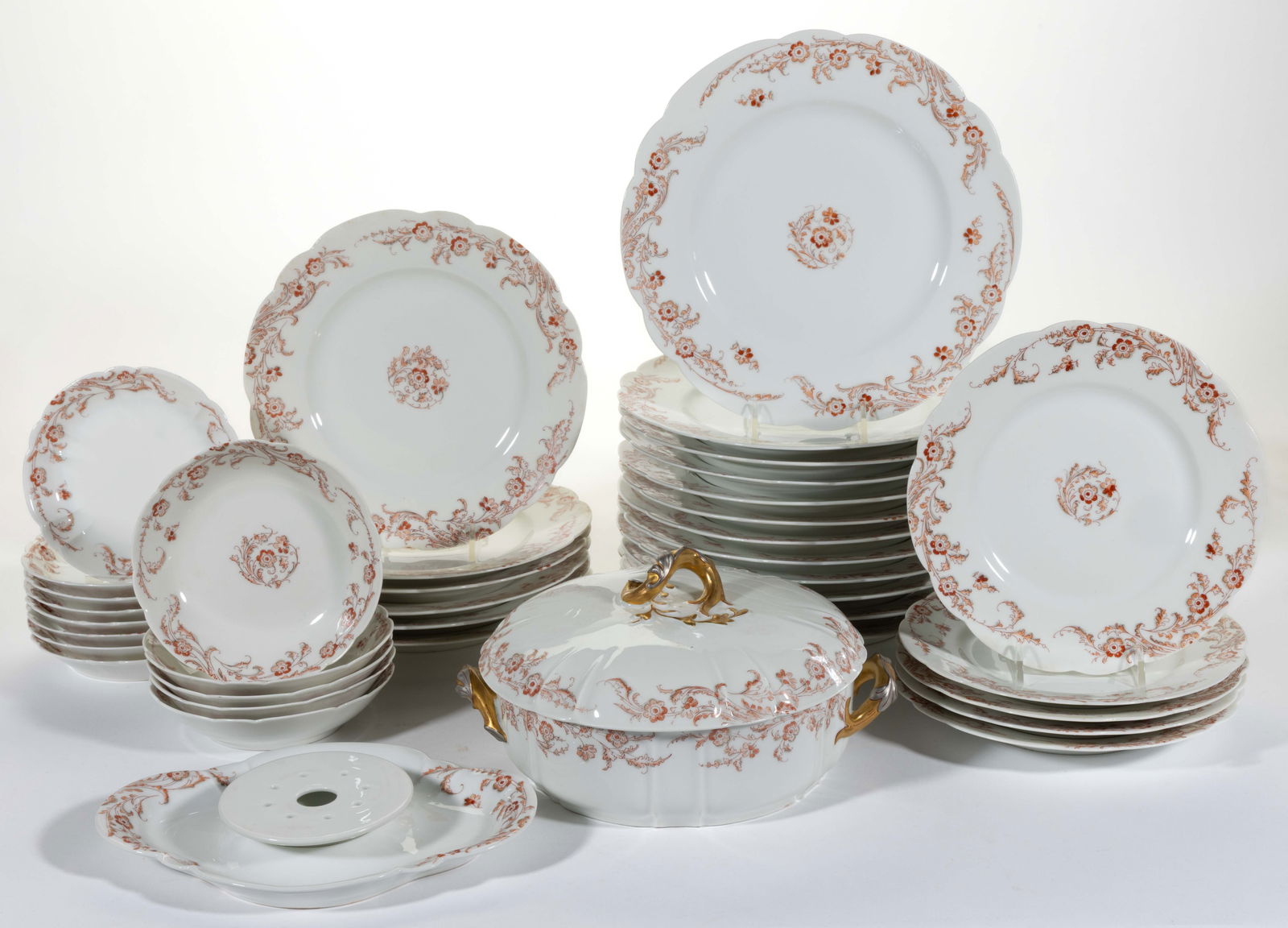 FRENCH HAVILAND LIMOGES PORCELAIN FLORAL MOTIF PARTIAL DINNER SET, LOT OF 39 (1 of 1)
