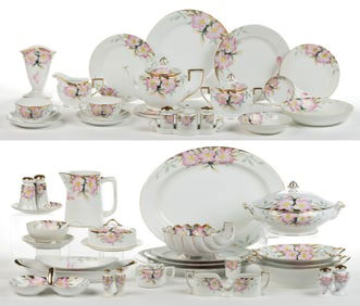 JAPANESE NORITAKE CHINA HAND-PAINTED AZALEA SERVICE FOR 12, UNCOUNTED LOT