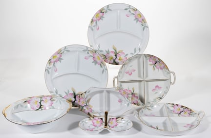 JAPANESE NORITAKE CHINA HAND-PAINTED AZALEA DIVIDED ARTICLES, LOT OF SEVEN