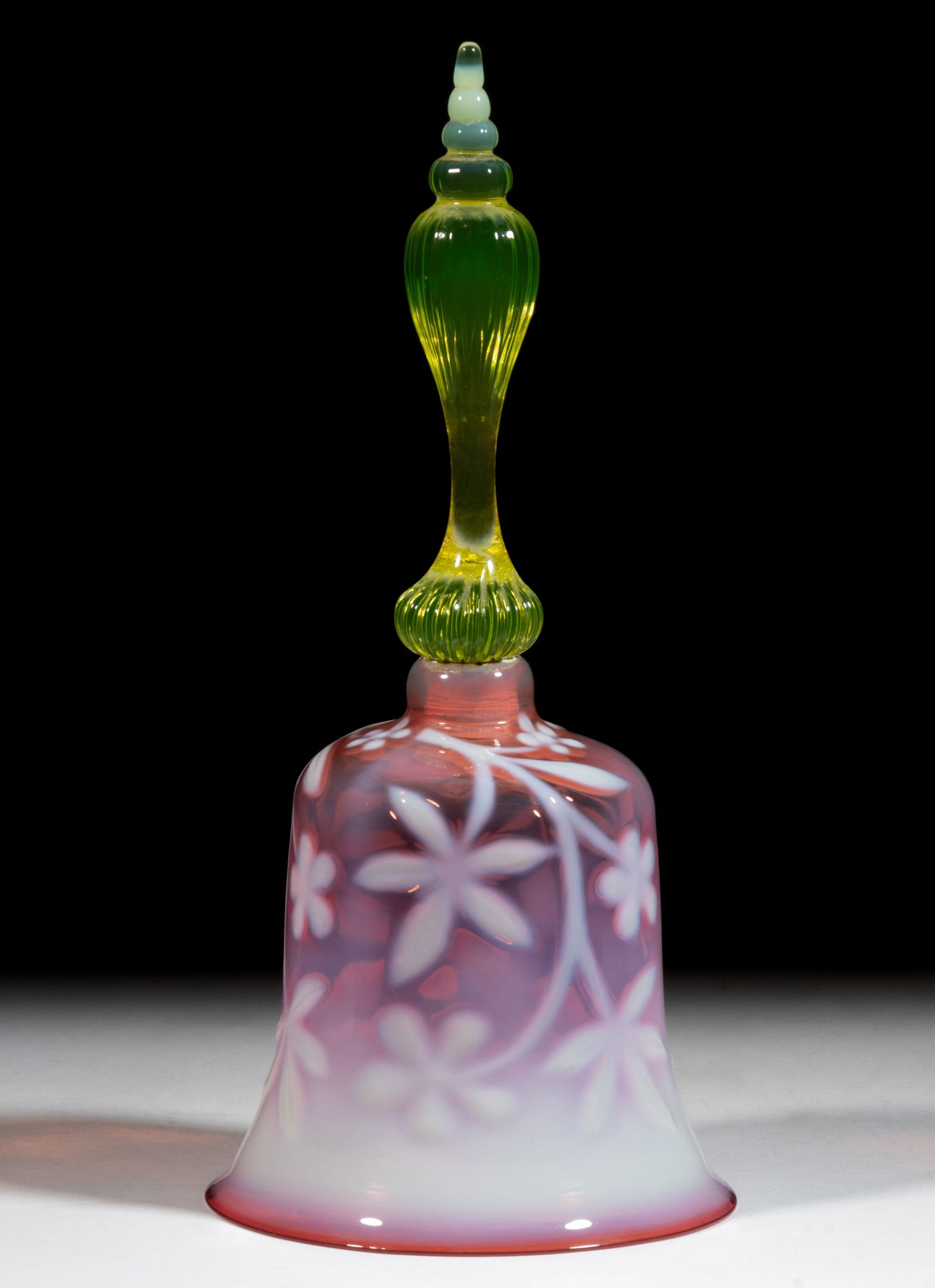 VICTORIAN BLOWN GLASS BELL (1 of 1)