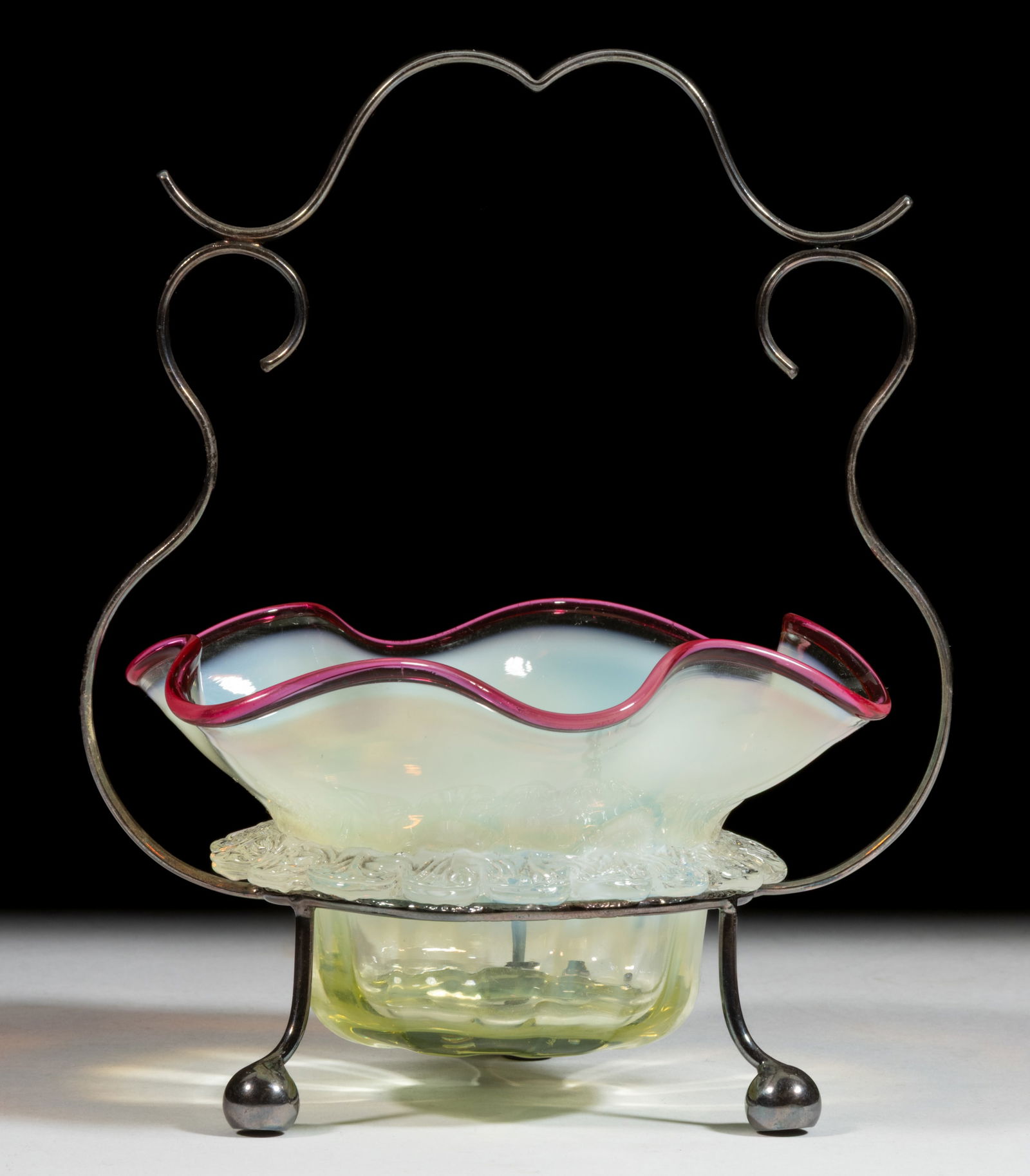 VICTORIAN OPALESCENT ART GLASS BOWL (1 of 1)