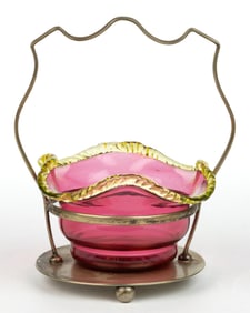 VICTORIAN ART GLASS BOWL