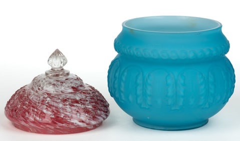 NORTHWOOD NO. 263 / LEAF UMBRELLA ARTICLES, LOT OF TWO