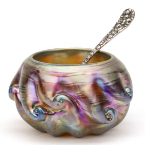 STEUBEN GOLD AURENE PRUNTS / PIGTAILS IRIDESCENT ART GLASS OPEN SALT