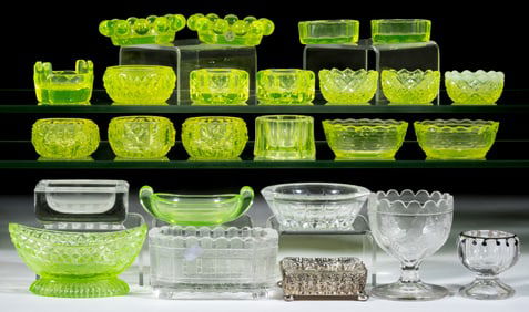 VASELINE PRESSED GLASS AND OTHER OPEN SALTS, LOT OF 25