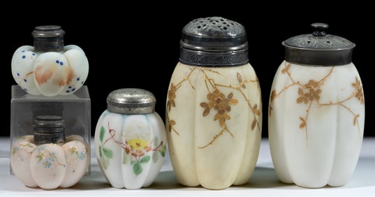 ASSORTED MT. WASHINGTON MELON LOBED CONDIMENT ARTICLES, LOT OF FIVE