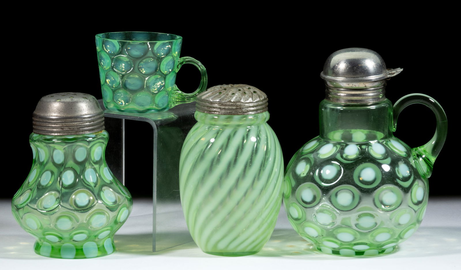 ASSORTED OPALESCENT OPTIC GLASS TABLE ARTICLES, LOT OF FOUR (1 of 1)