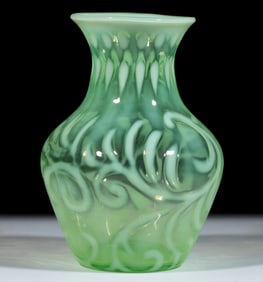 BUTTONS AND BRAIDS / FENTON NO. 351 (OMN) VASE