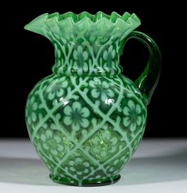 DAISY IN CRISS-CROSS WATER PITCHER