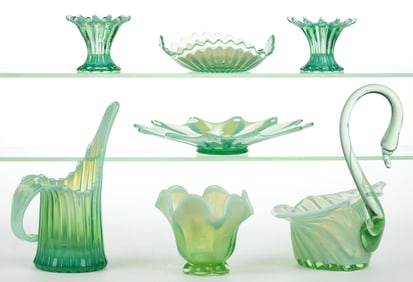 ASSORTED FOSTORIA HEIRLOOM AND OTHERS OPALESCENT GLASS ARTICLES, LOT OF SEVEN