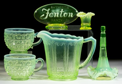 ASSORTED OPALESCENT GLASS ARTICLES, LOT OF SIX