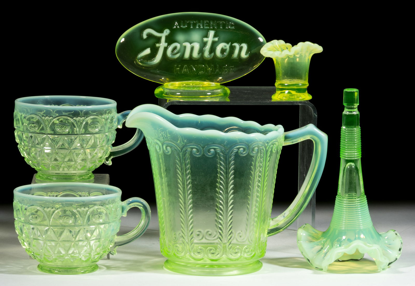 ASSORTED OPALESCENT GLASS ARTICLES, LOT OF SIX (1 of 1)