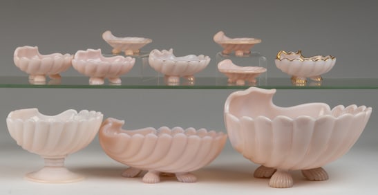 CAMBRIDGE CROWN TUSCAN SEASHELL ARTICLES, LOT OF TEN