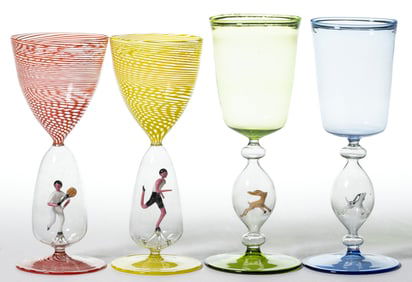 GERMAN ART GLASS BIMINI-TYPE COCKTAIL / WINE GLASSES, TWO PAIRS
