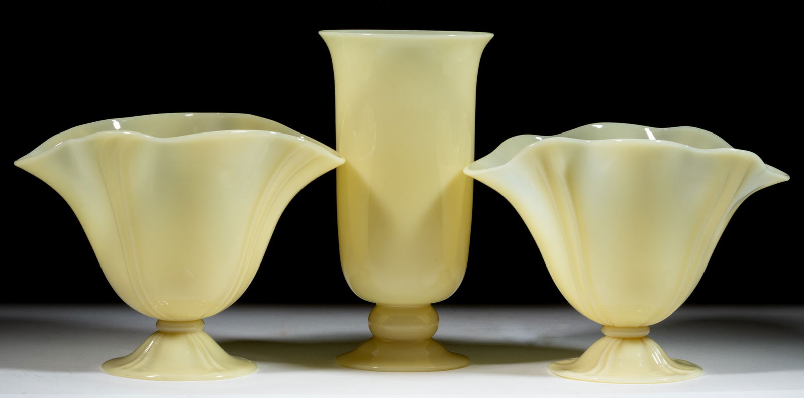 STEUBEN ART GLASS ARTICLES, LOT OF THREE (1 of 1)