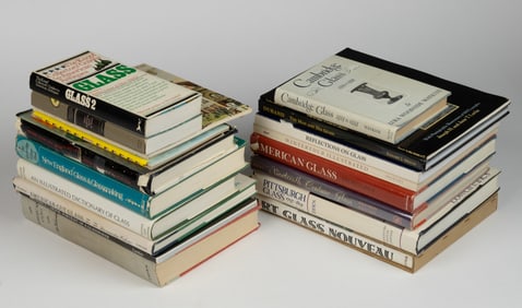 ART AND EARLY GLASS REFERENCE VOLUMES, LOT OF 21