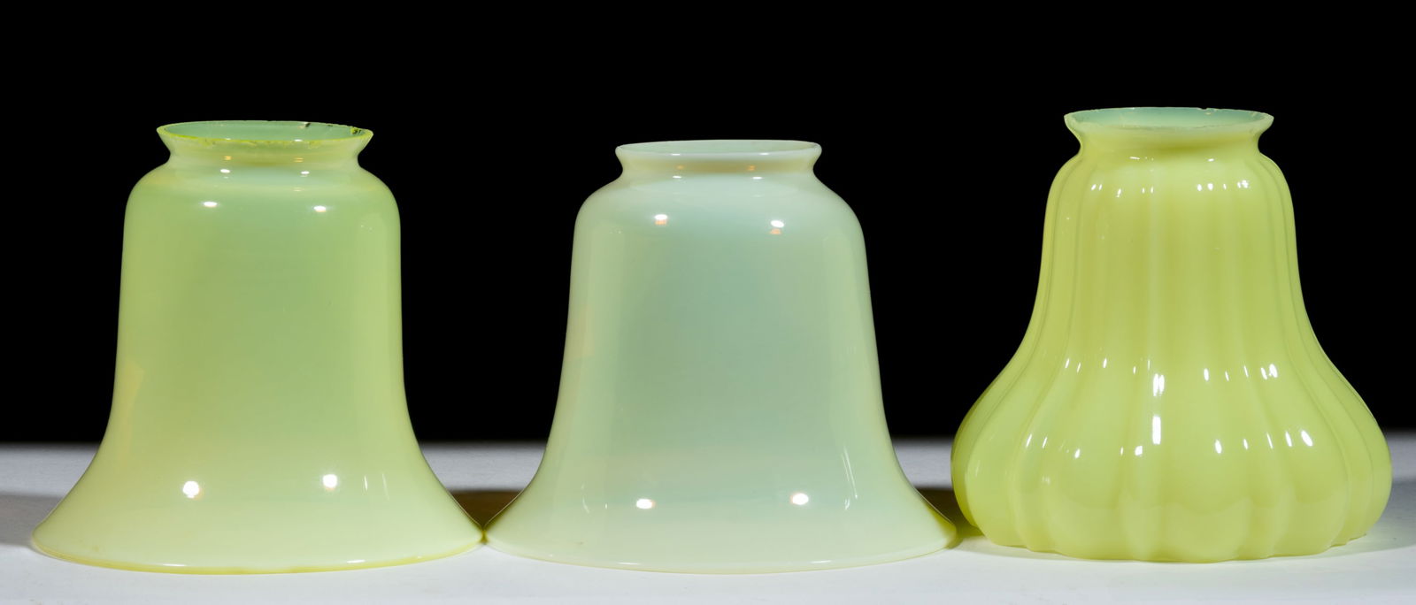 ASSORTED VASELINE / CUSTARD ELECTRIC LAMP SHADES, LOT OF THREE (1 of 1)