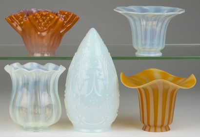 ASSORTED OPALESCENT ELECTRIC LAMP SHADES, LOT OF FIVE