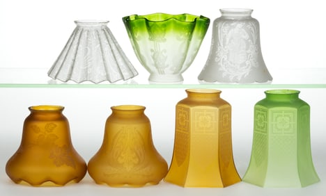ASSORTED ACID CUT-BACK ELECTRIC LAMP SHADES, LOT OF SEVEN
