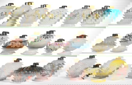 ASSORTED MINIATURE KEROSENE LAMP FONTS, LOT OF 19