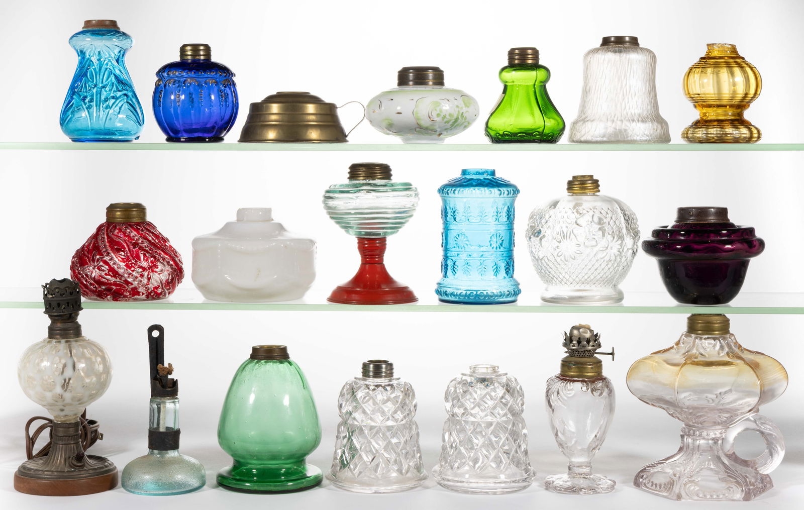 ASSORTED MINIATURE AND STANDARD-SIZE KEROSENE LAMP FONTS, LOT OF 20 (1 of 1)