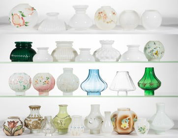 ASSORTED MINIATURE KEROSENE LAMP SHADES / CHIMNEY-SHADES, UNCOUNTED LOT