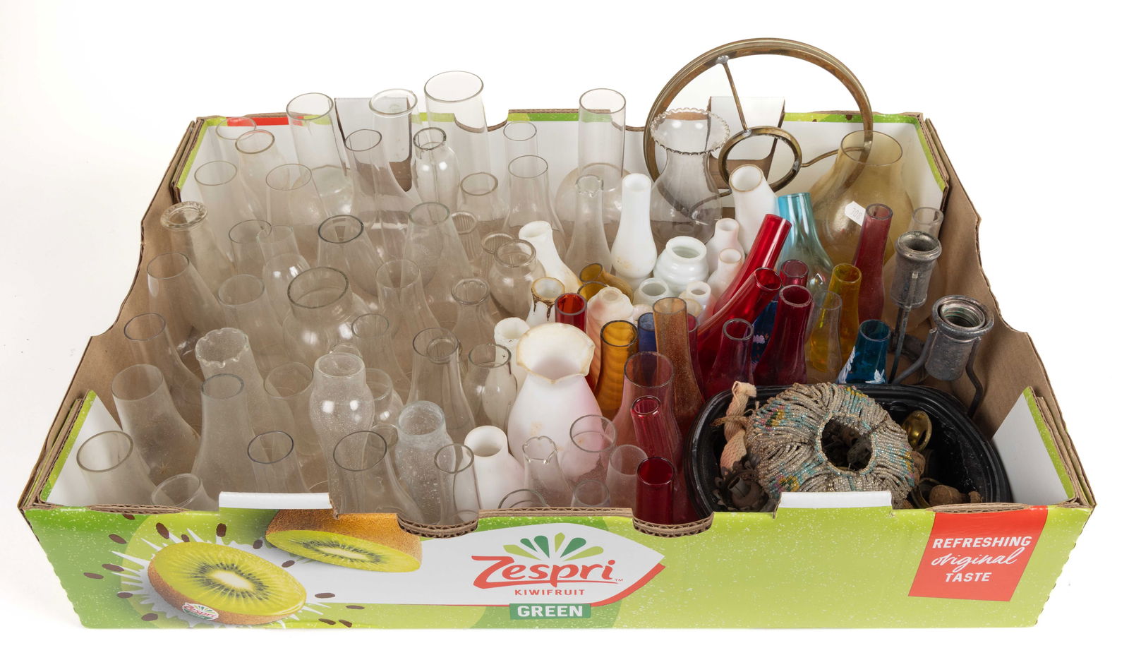 ASSORTED MINIATURE KEROSENE LAMP SETUP ARTICLES, UNCOUNTED LOT (1 of 1)