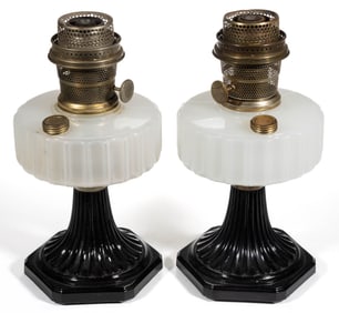 ALADDIN MODEL B-124 / CORINTHIAN KEROSENE STAND LAMPS, LOT OF TWO