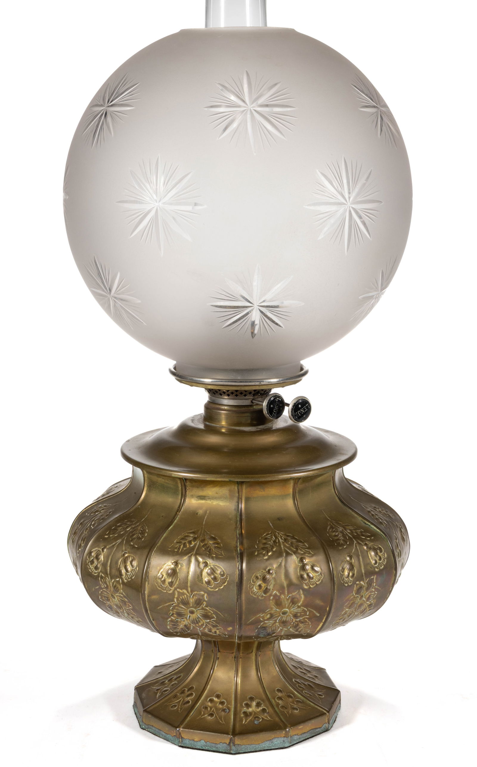 VICTORIAN BRASS GONE WITH THE WIND STYLE TABLE LAMP (1 of 3)