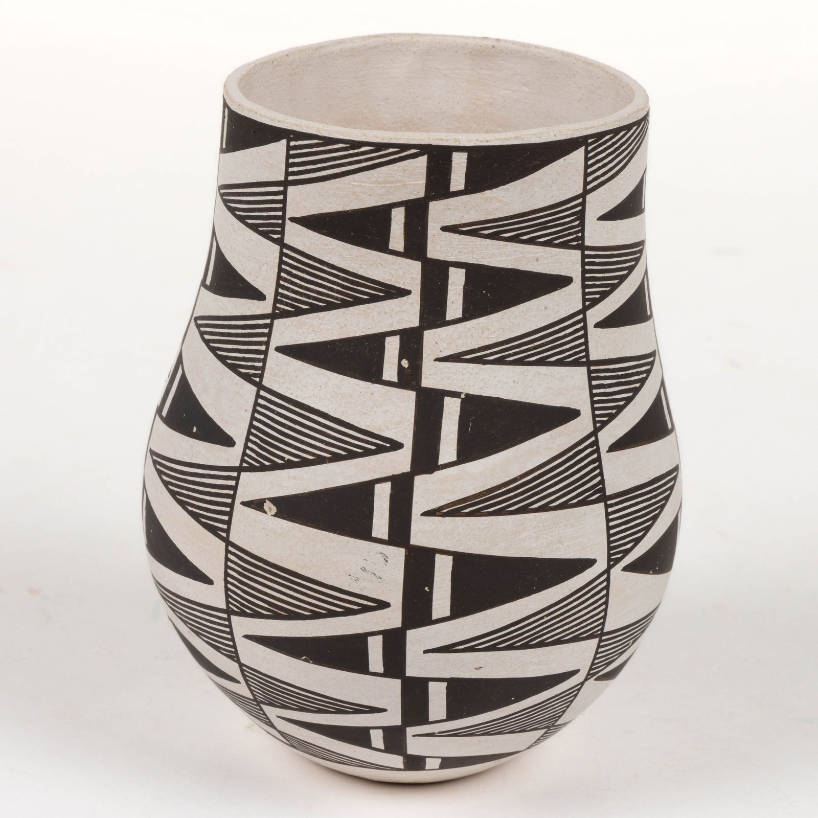 SIGNED SARAH GARCIA (1928-2015) NATIVE AMERICAN ACOMA PUEBLO POTTERY WATER JAR (1 of 5)