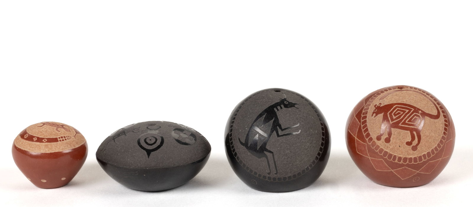 SIGNED LONEWOLF FAMILY NATIVE AMERICAN SANTA CLARA PUEBLO POTTERY SEED JARS, LOT OF FOUR (1 of 3)