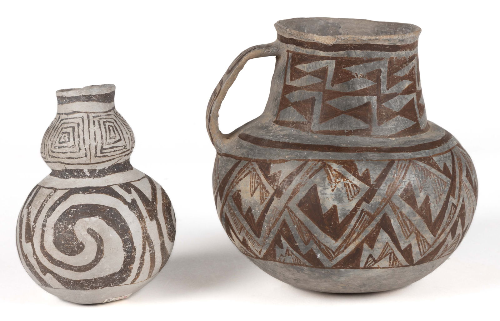 NATIVE AMERICAN ANCESTRAL PUEBLO POTTERY VESSELS, LOT OF TWO (1 of 5)