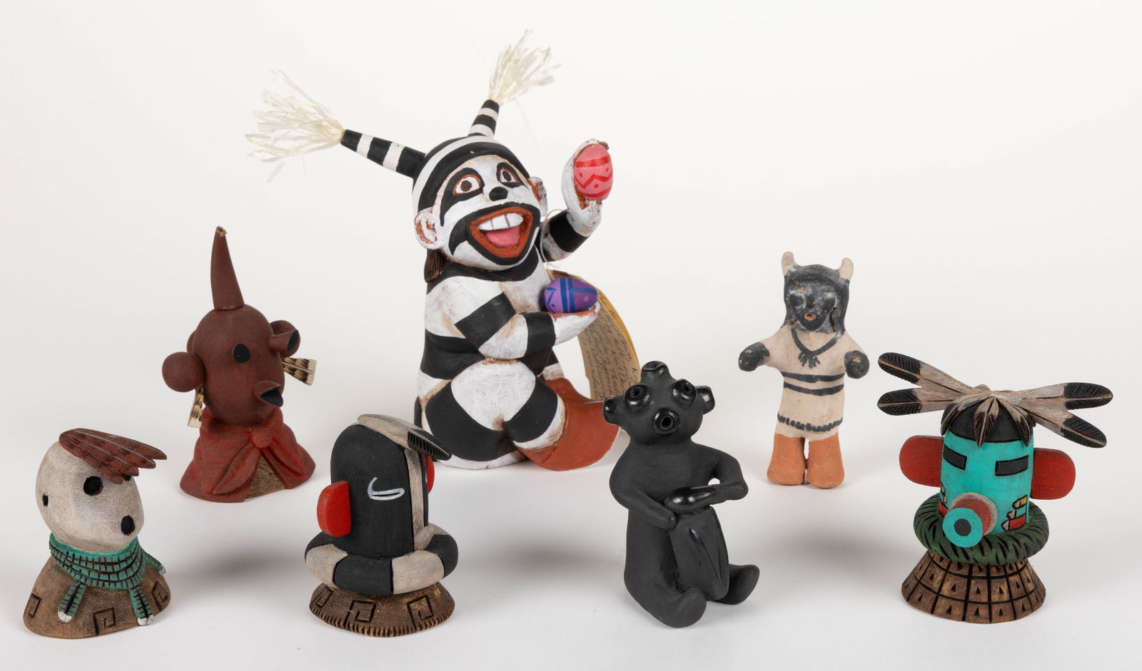 SOUTHWESTERN NATIVE AMERICAN KACHINA DOLLS, LOT OF SEVEN (1 of 3)