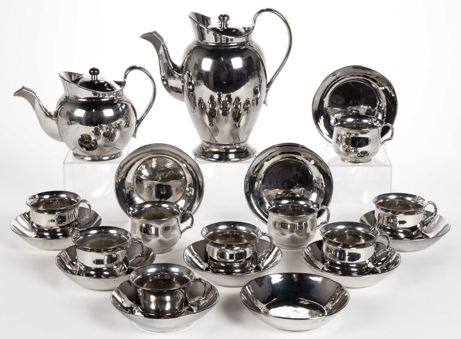 ENGLISH SILVER LUSTRE CERAMIC TEA AND COFFEE 21-PIECE PARTIAL SET (1 of 1)