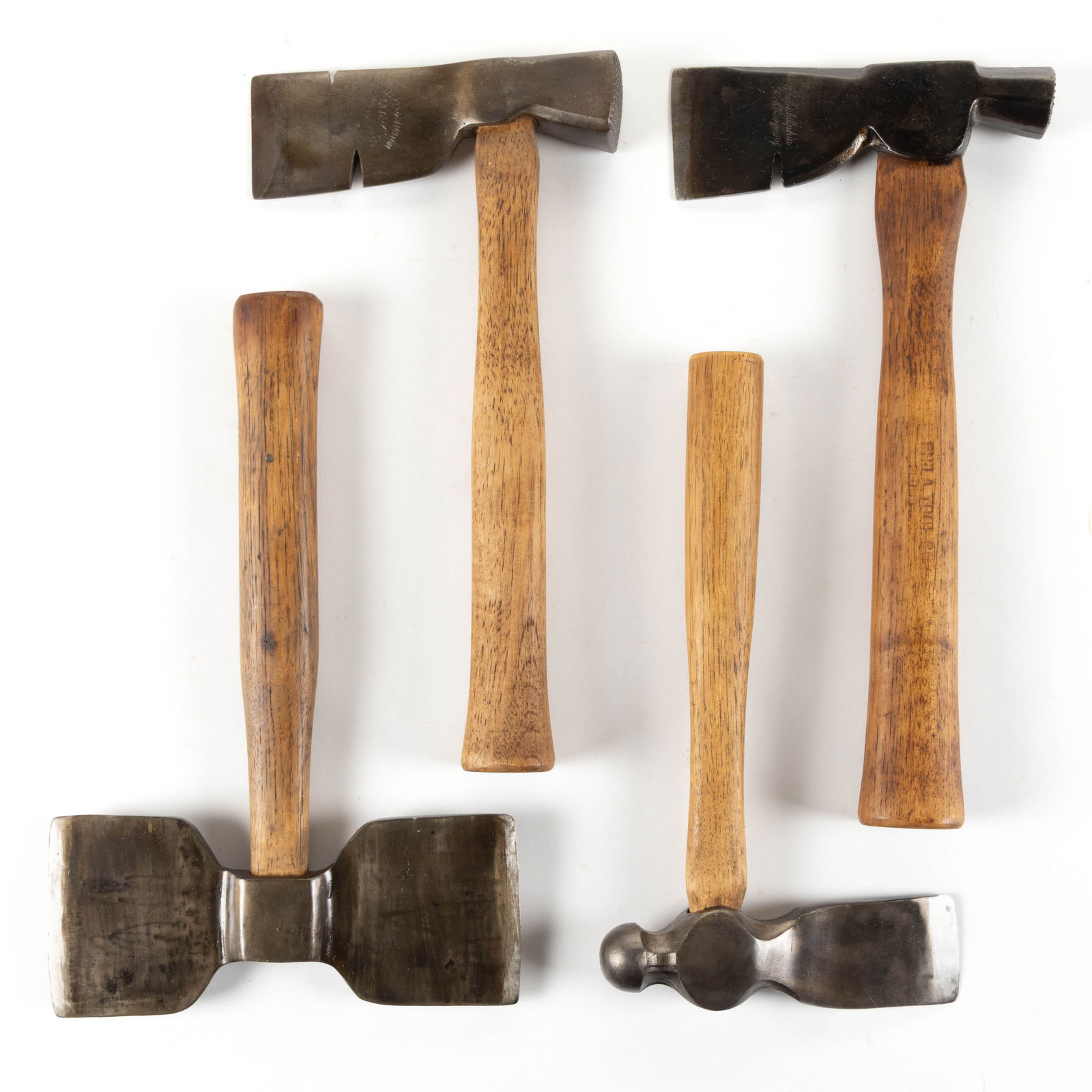 ASSORTED MANUFACTURERS VINTAGE AXES / HATCHETS, LOT OF FOUR (1 of 1)