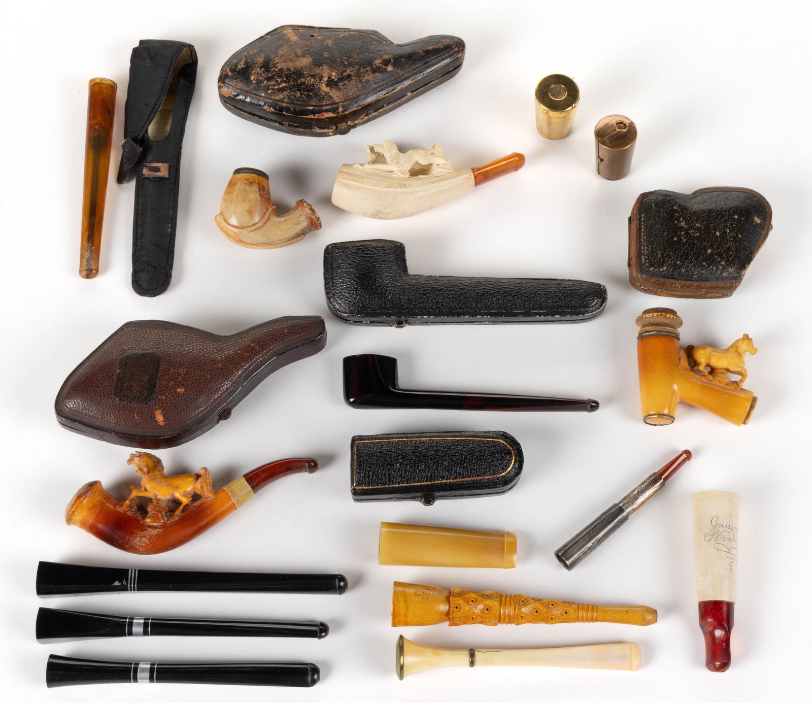 ASSORTED CIGAR AND CIGARETTE HOLDERS, LOT OF 16 (1 of 1)