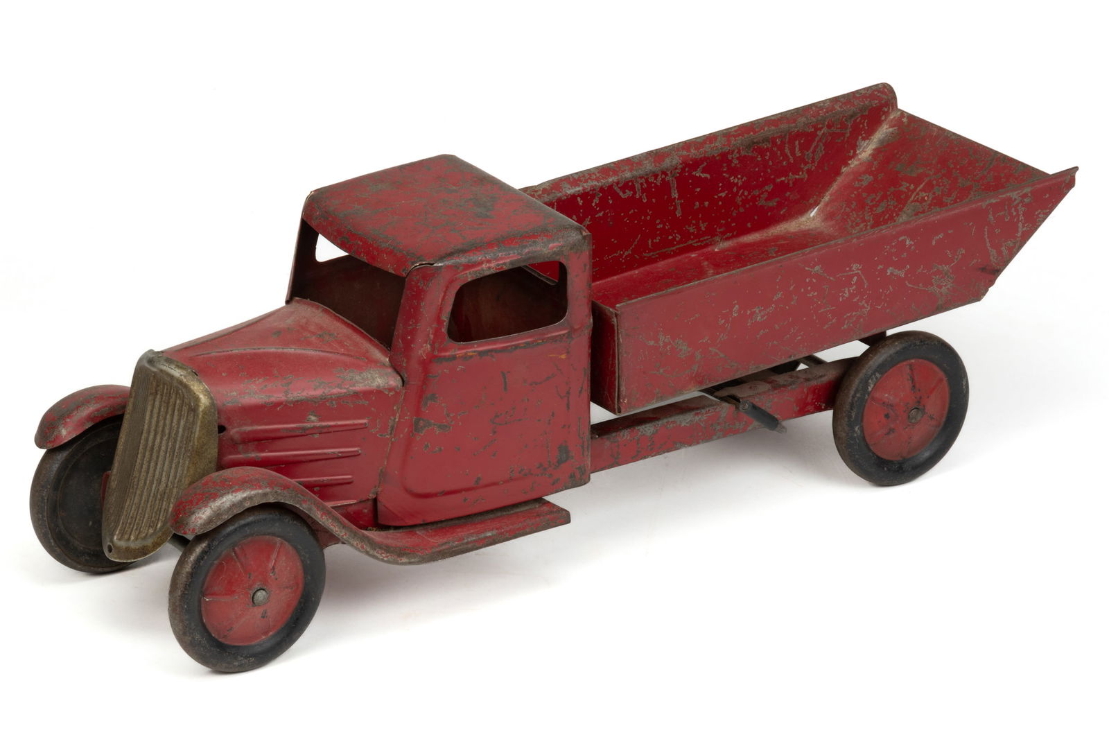 PRESSED STEEL 1930'S DUMP TRUCK TOY (1 of 2)