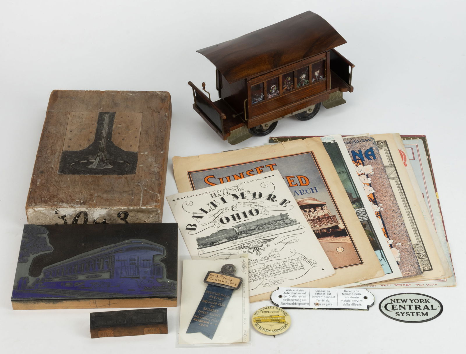 ASSORTED RAILROAD / STREET CAR RELATED ARTICLES, LOT OF 16 (1 of 1)