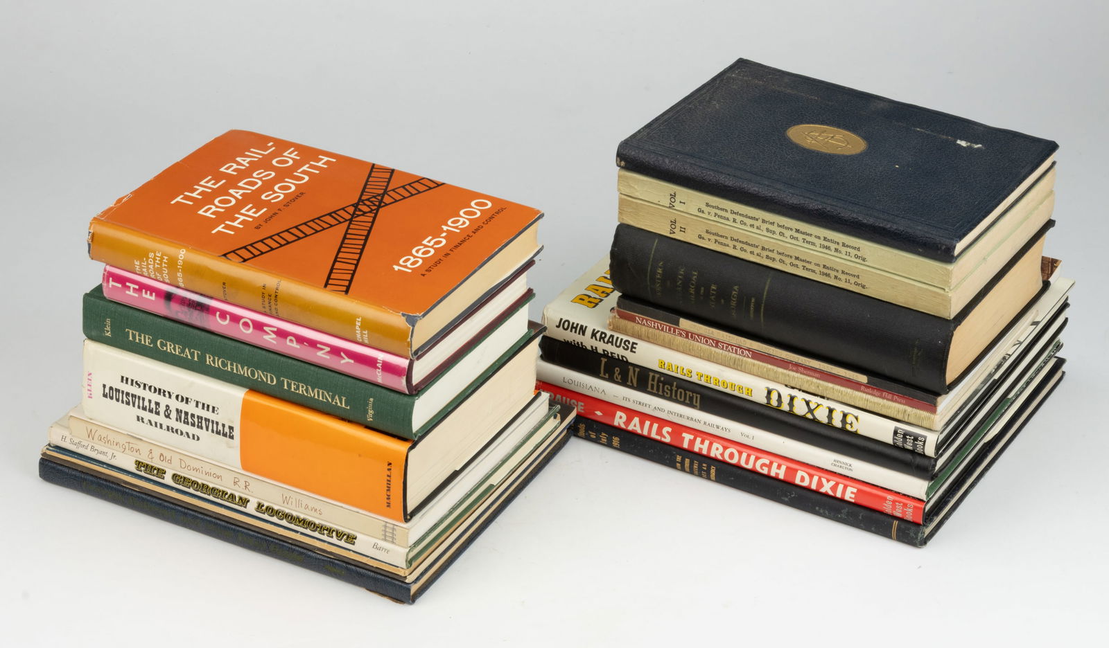 ASSORTED UNITED STATES RAILROAD HISTORICAL VOLUMES AND PRINTED MATERIALS, LOT OF 22 (1 of 1)