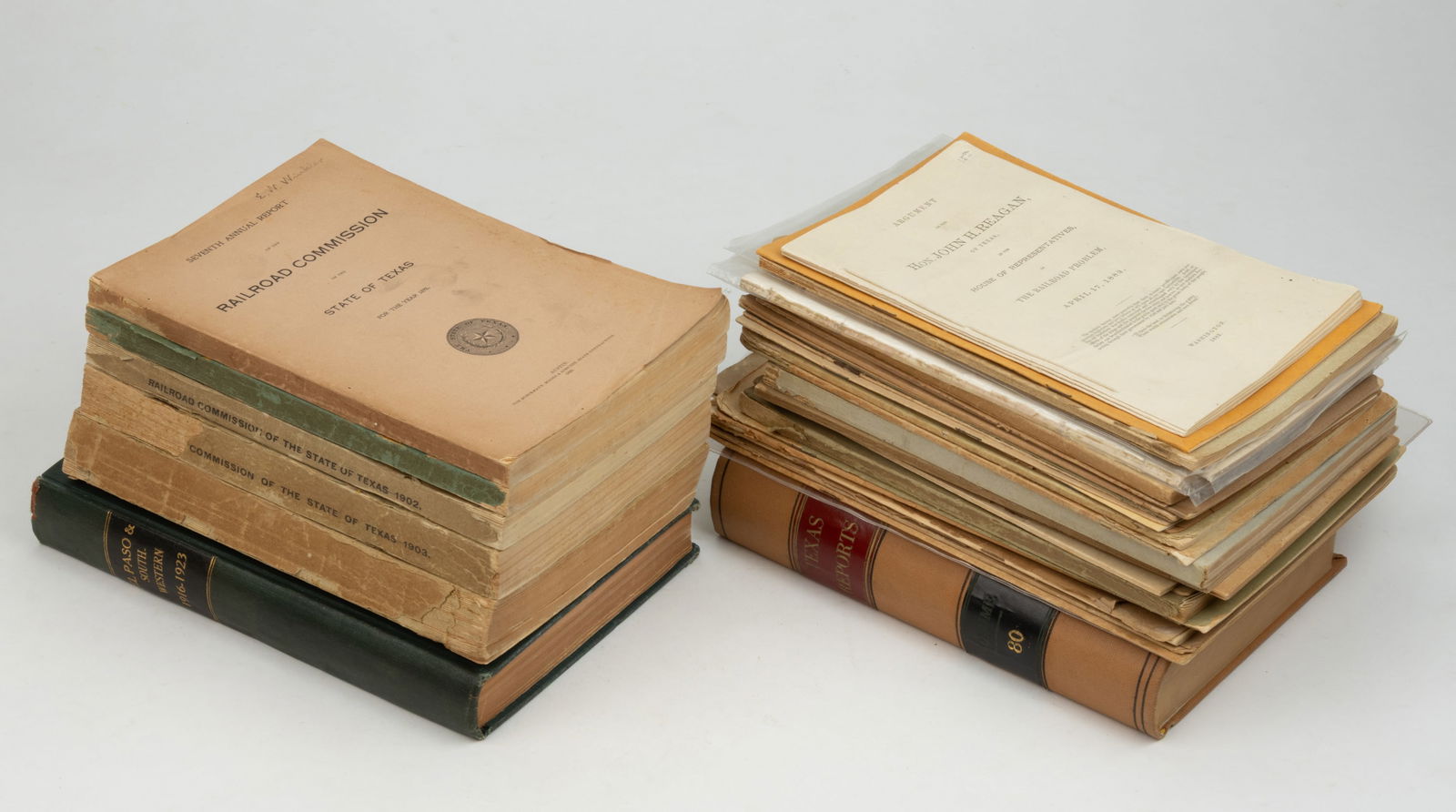 ASSORTED TEXAS RAILROAD COMPANY REPORTS AND GOVERNMENT PUBLICATIONS, LOT OF 38 (1 of 1)